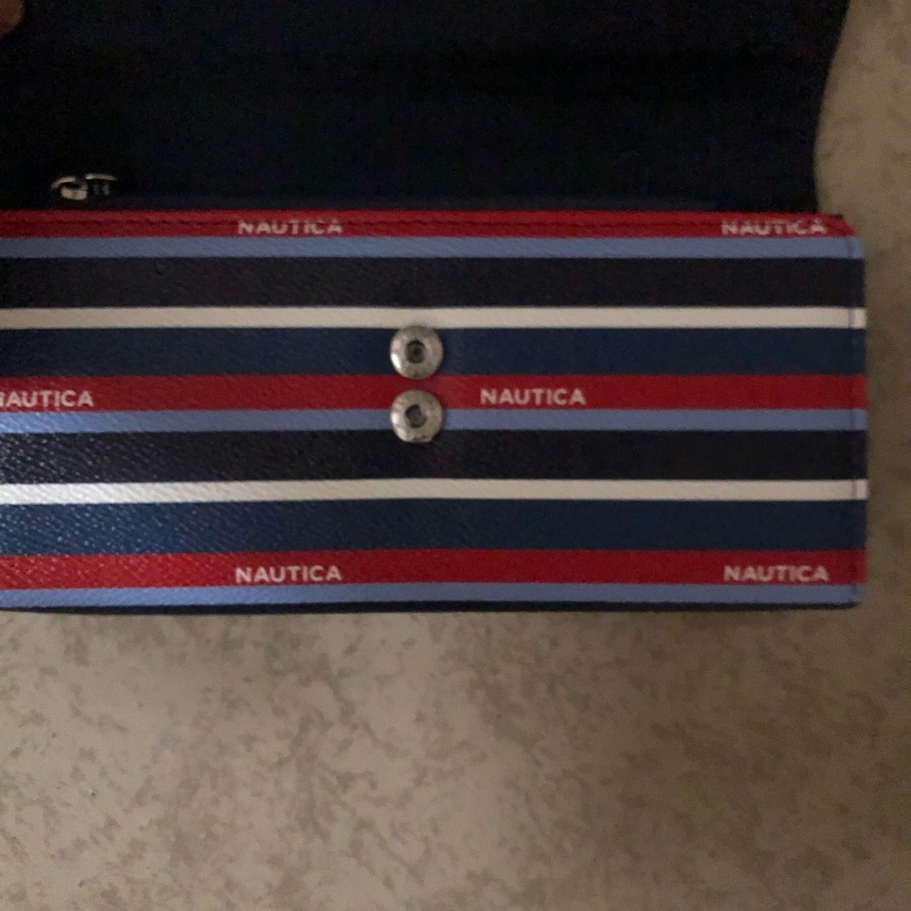 Black Friday Sale!!Nautica Tricolor Striped Wallet